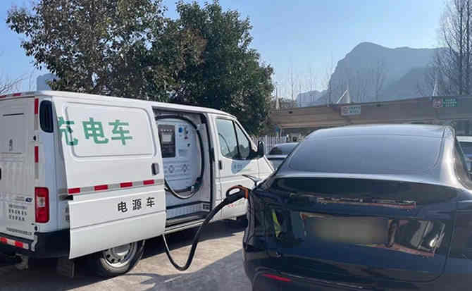 沙区汽车搭电