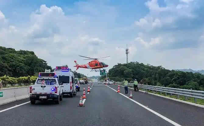 沙区高速公路汽车救援案例